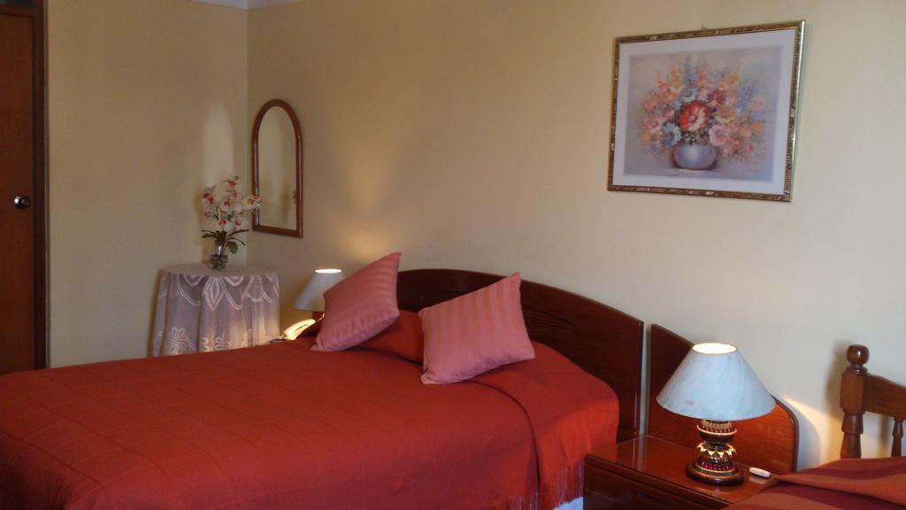 Copacabana Hotel Tacna Eksteriør bilde