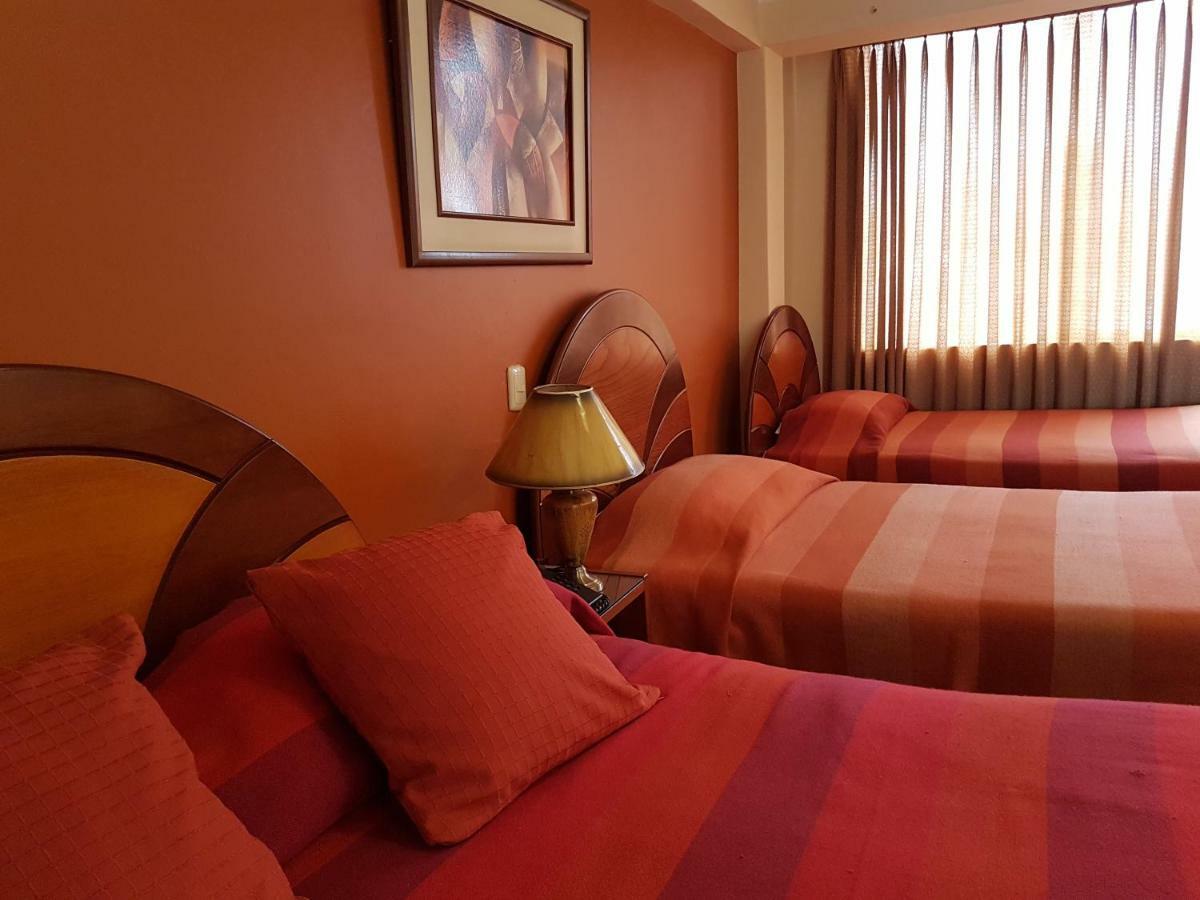 Copacabana Hotel Tacna Eksteriør bilde